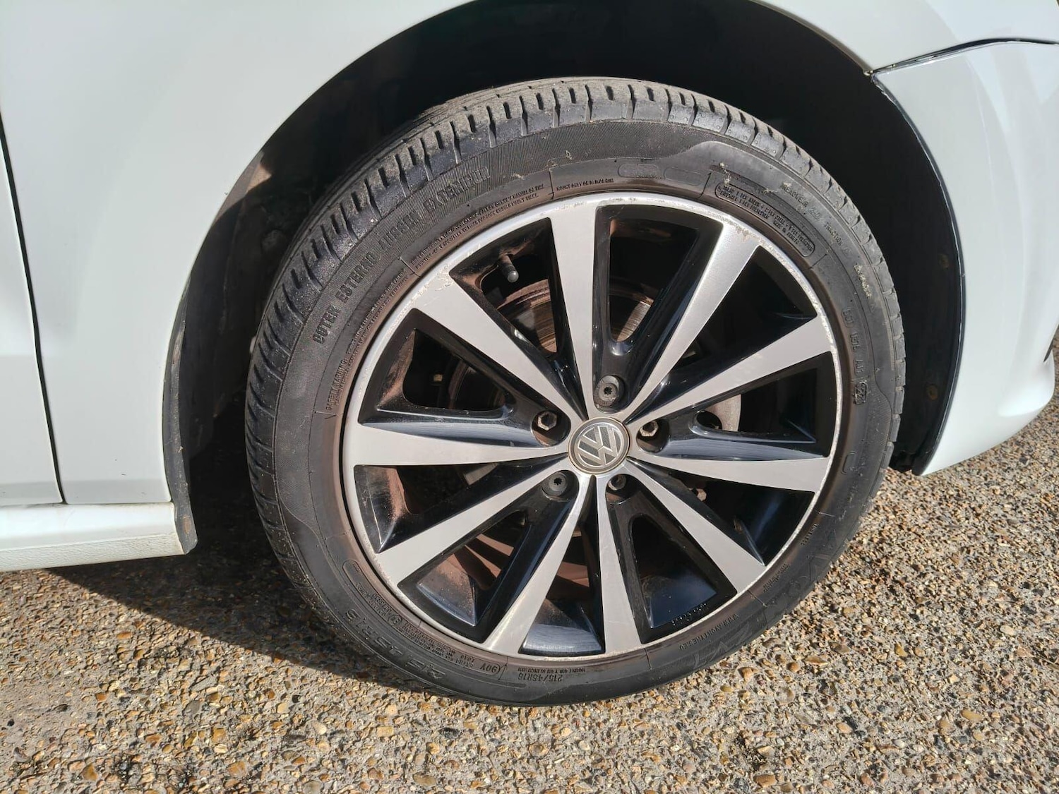 Used Volkswagen Polo 2015 for sale - 76887004: Photo 25