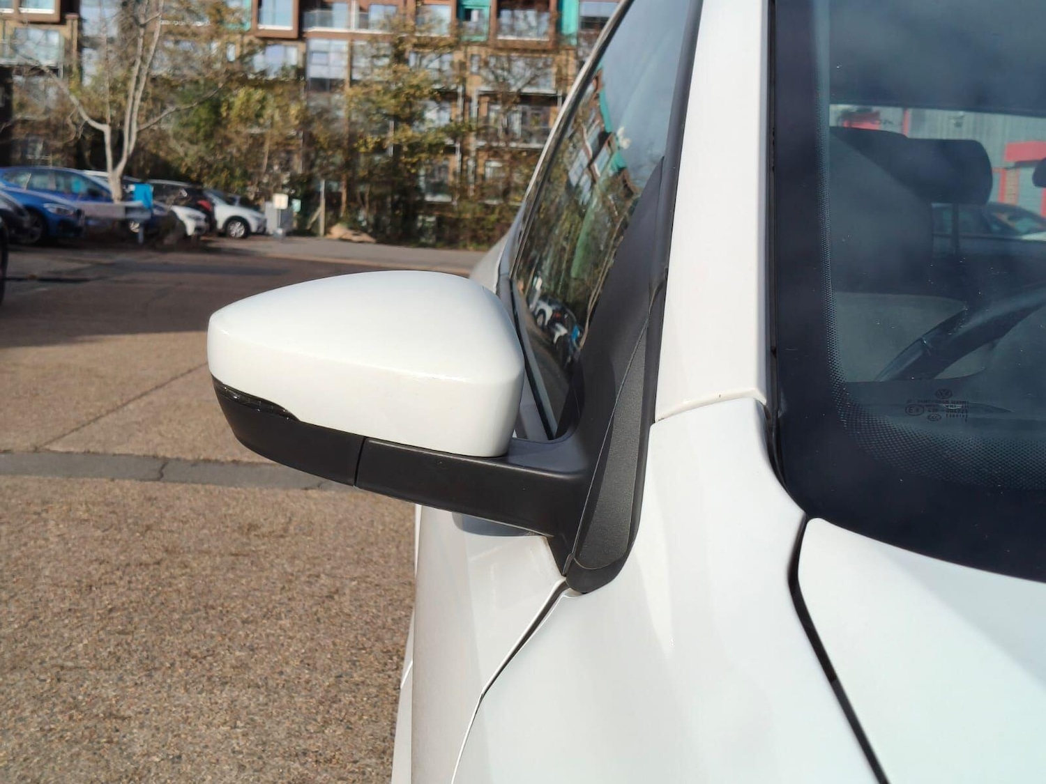 Used Volkswagen Polo 2015 for sale - 76887004: Photo 9