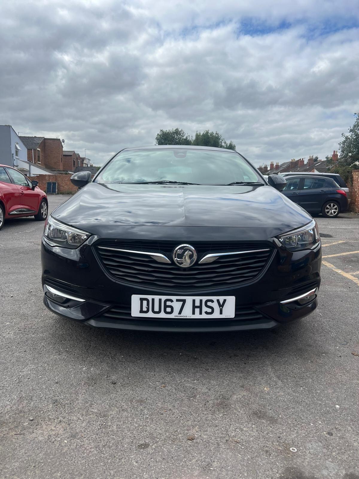 Used Vauxhall Insignia 2017 for sale - 76179719: Photo 2