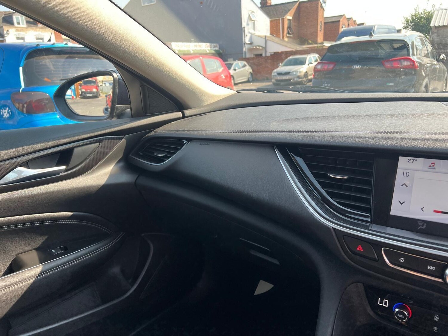 Used Vauxhall Insignia 2017 for sale - 76179719: Photo 37