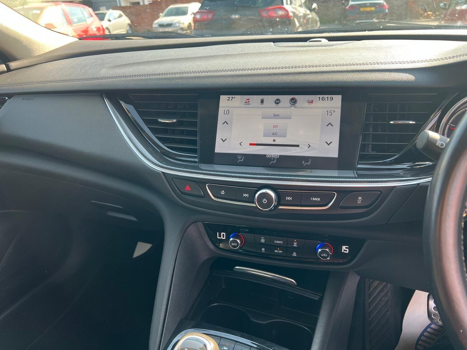 Used Vauxhall Insignia 2017 for sale - 76179719: Photo 38