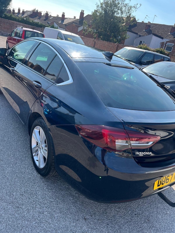 Used Vauxhall Insignia 2017 for sale - 76179719: Photo 40