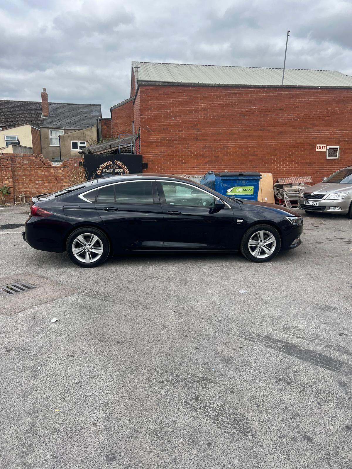 Used Vauxhall Insignia 2017 for sale - 76179719: Photo 6