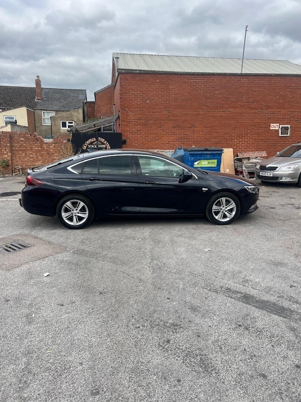 Used Vauxhall Insignia 2017 for sale - 76179719: Photo 6