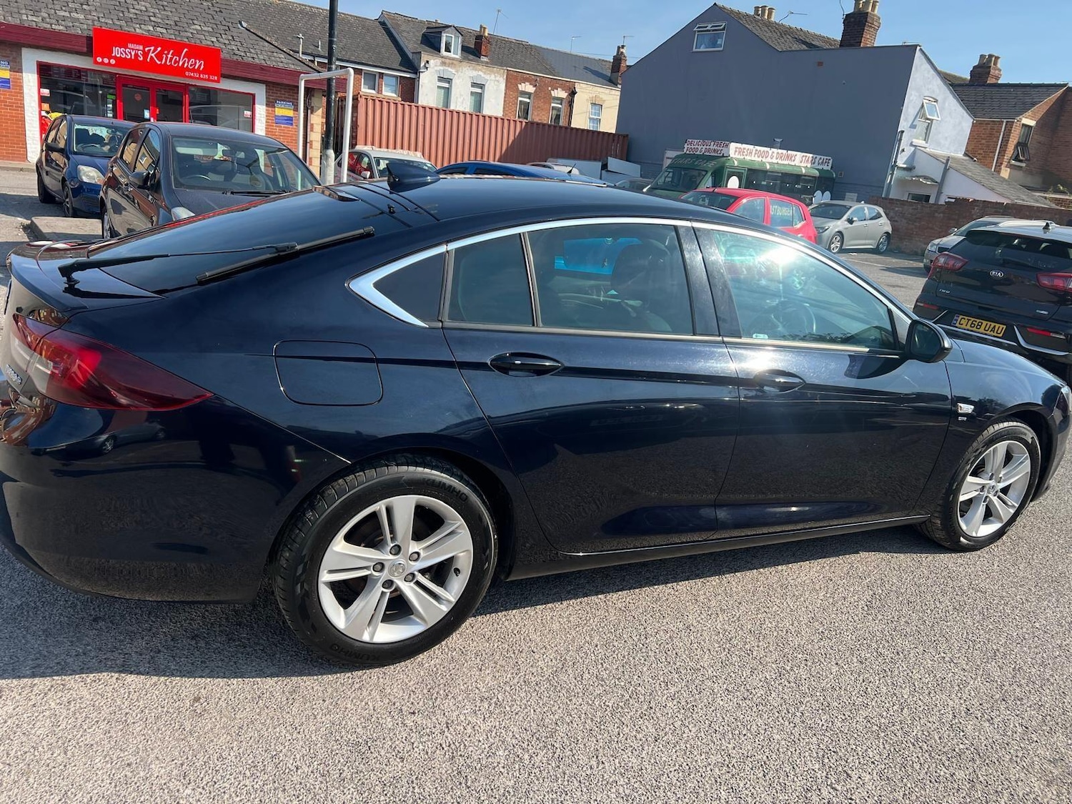 Used Vauxhall Insignia 2017 for sale - 76179719: Photo 9