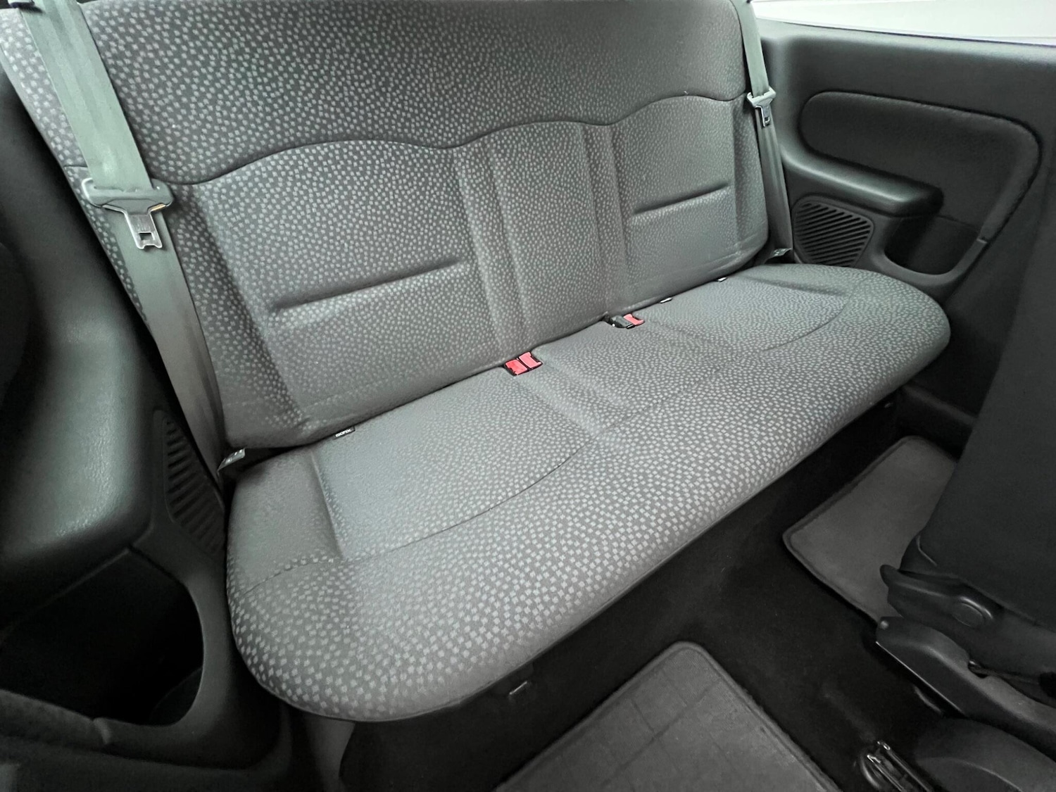 Used Renault Clio 2006 for sale - 77091488: Photo 12