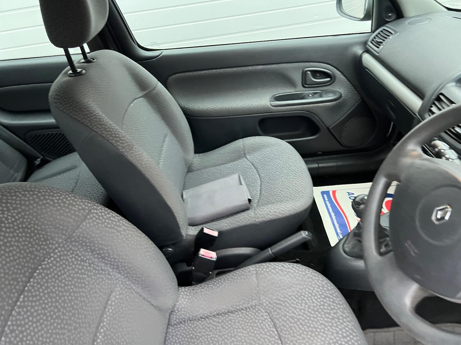 Used Renault Clio 2006 for sale - 77091488: Photo 13