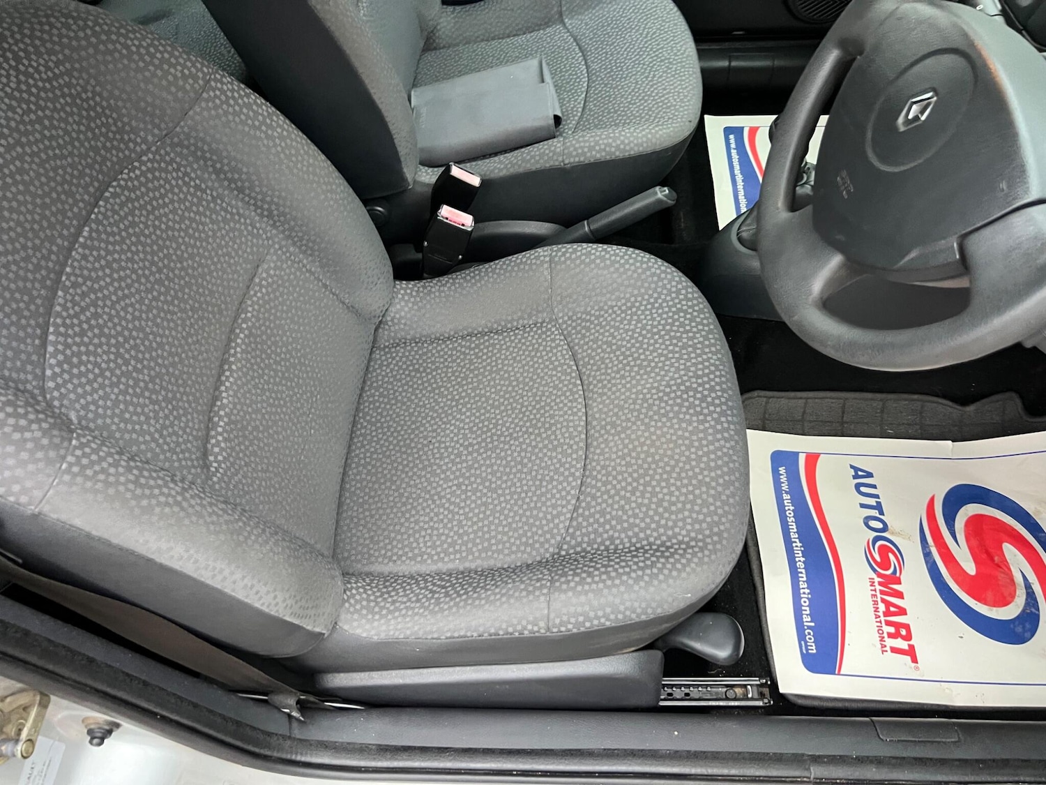 Used Renault Clio 2006 for sale - 77091488: Photo 14