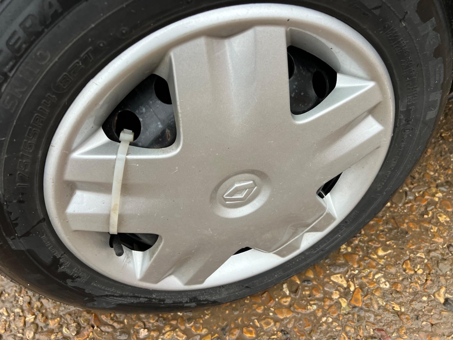 Used Renault Clio 2006 for sale - 77091488: Photo 16