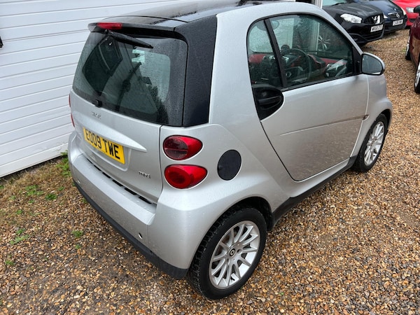 Used smart fortwo 2009 for sale - 75401913: Photo 2