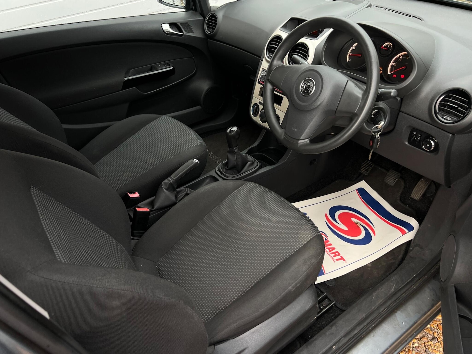 Used Vauxhall Corsa 2010 for sale - 76521471: Photo 7