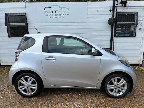 Used Toyota IQ 2010 for sale - 72473918: Photo 6