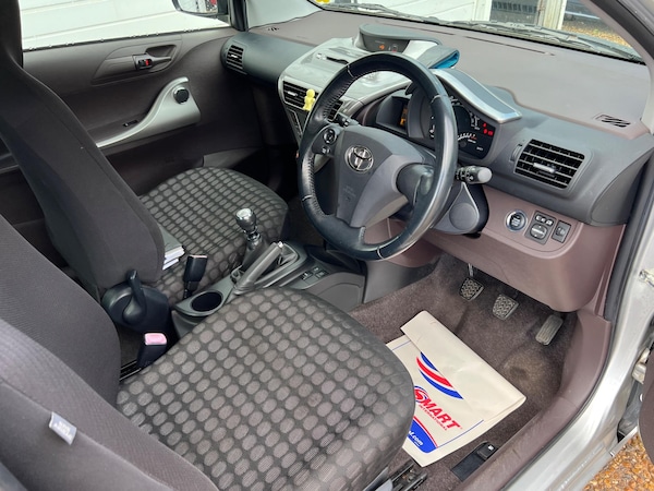 Used Toyota IQ 2010 for sale - 72473918: Photo 7