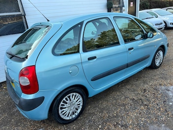 Used Citroen Xsara Picasso 2004 for sale - 77144446: Photo