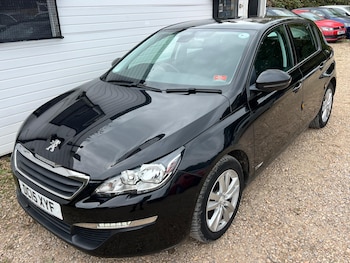 Used Peugeot 308 2015 for sale - 76152614: Photo 3