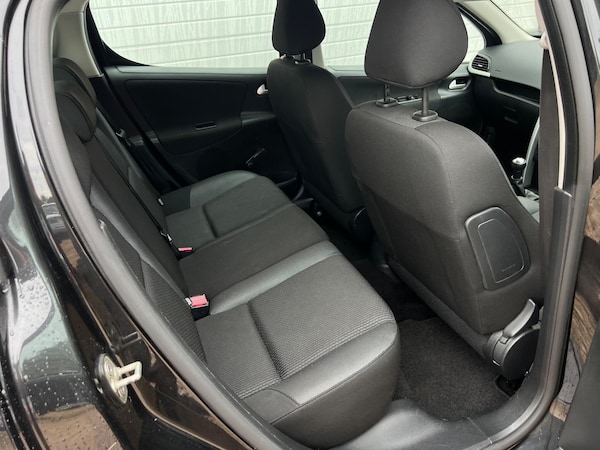 Used Peugeot 207 2012 for sale - 76151297: Photo 14