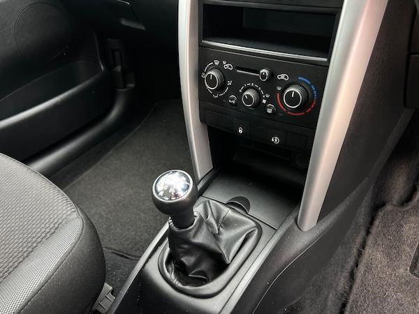Used Peugeot 207 2012 for sale - 76151297: Photo 18