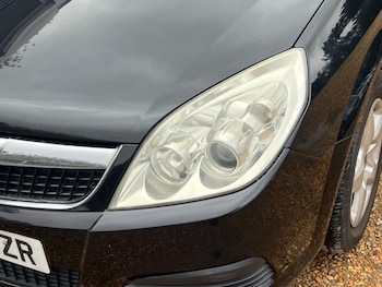Used Vauxhall Vectra 2007 for sale - 75769725: Photo