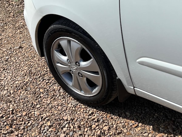 Used Hyundai i10 2012 for sale - 75363493: Photo 25