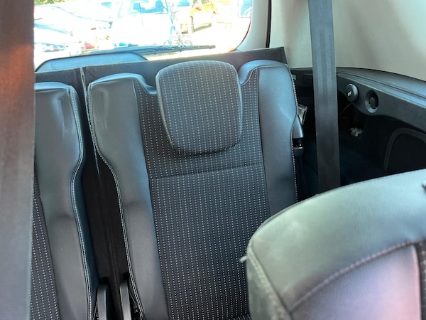 Used Renault Grand Scenic 2011 for sale - 76215040: Photo 12