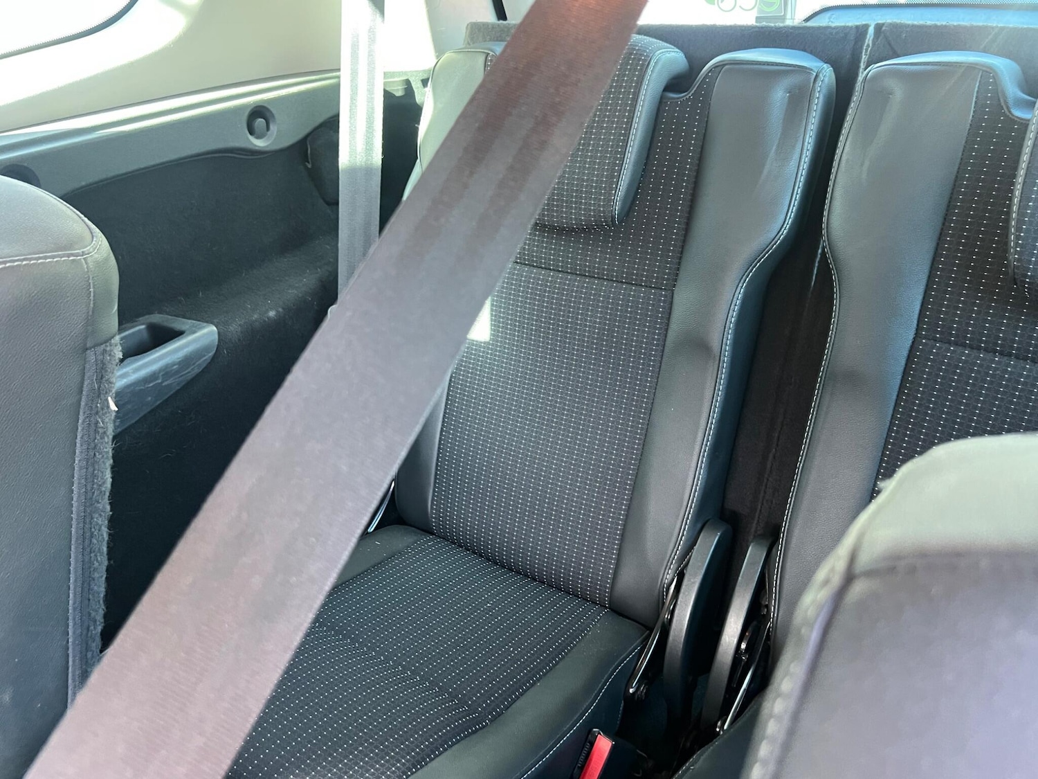 Used Renault Grand Scenic 2011 for sale - 76215040: Photo 13