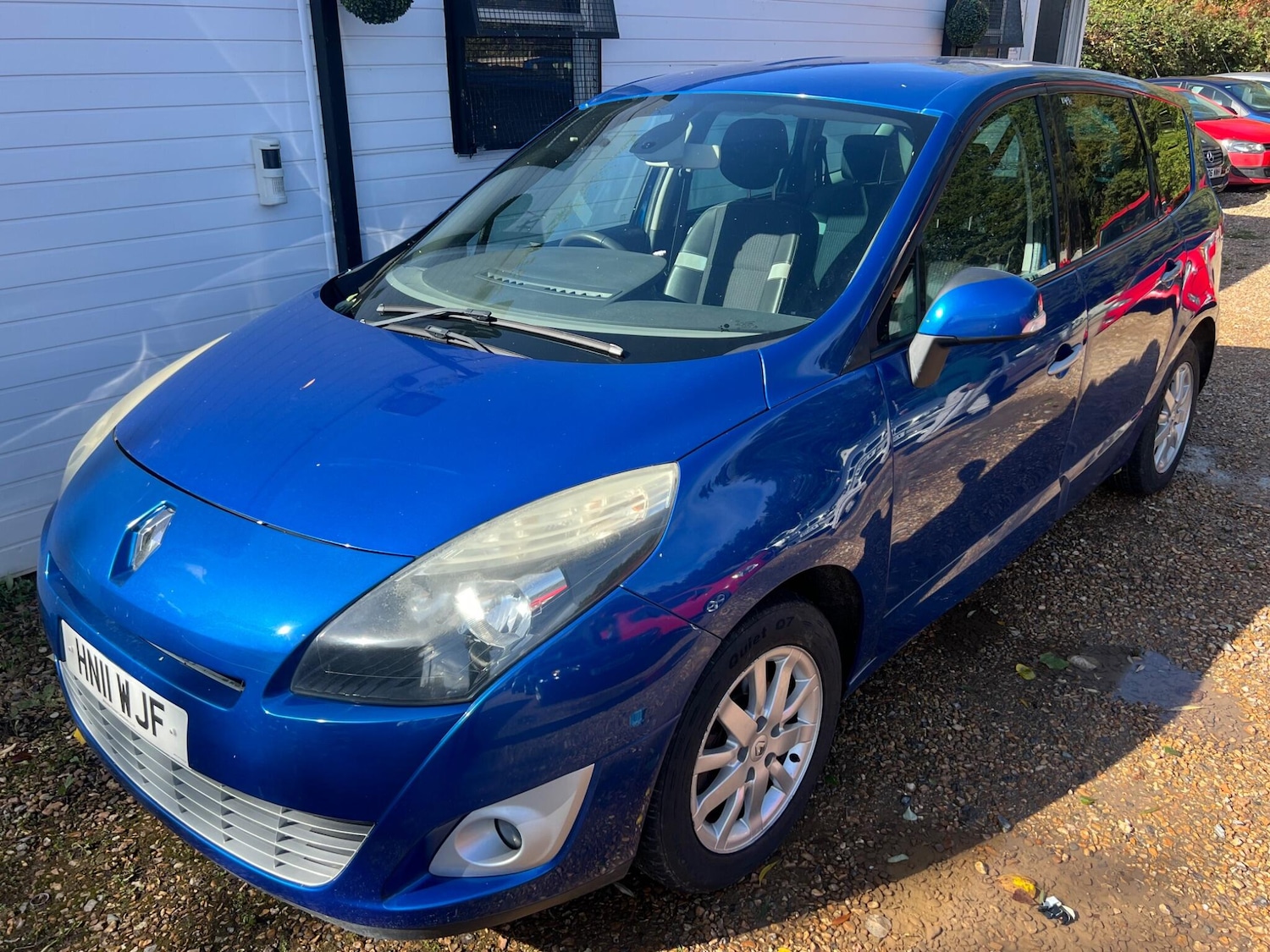 Used Renault Grand Scenic 2011 for sale - 76215040: Photo 3