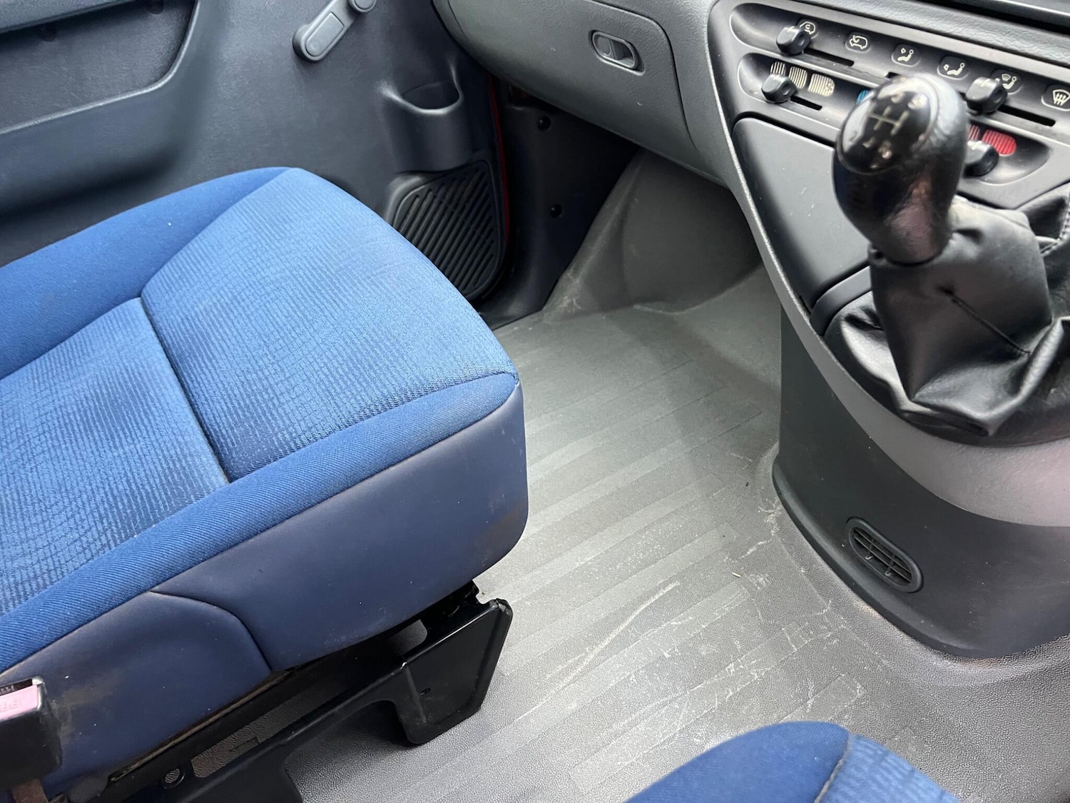 Used Peugeot Expert 2007 for sale - 77155539: Photo 18