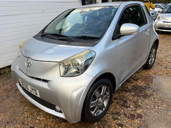 Used Toyota IQ 2010 for sale - 76839899: Photo