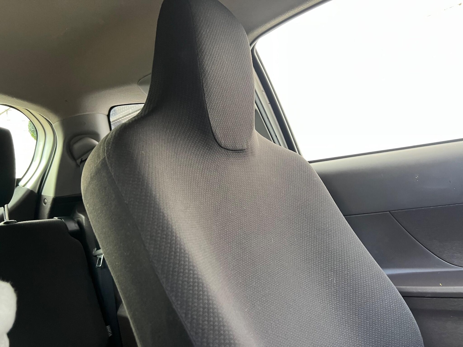 Used Toyota IQ 2010 for sale - 76839899: Photo 7