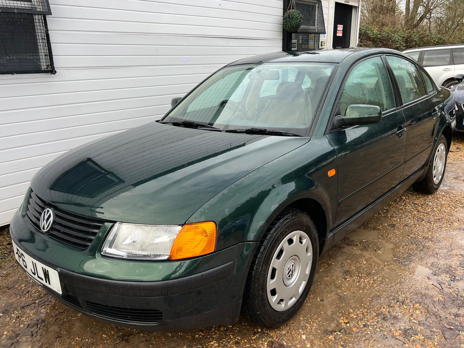 Used Volkswagen Passat 1997 for sale - 76839912: Photo 2
