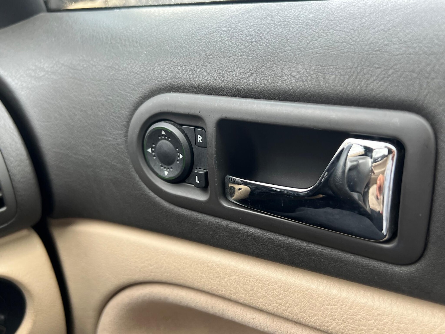 Used Volkswagen Passat 1997 for sale - 76839912: Photo 5