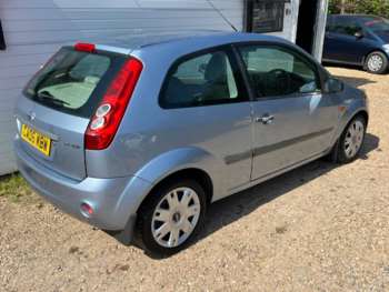 Used Ford Fiesta 2006 for sale - 74522101: Photo