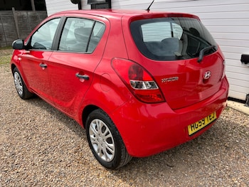 Used Hyundai i20 2009 for sale - 75520348: Photo