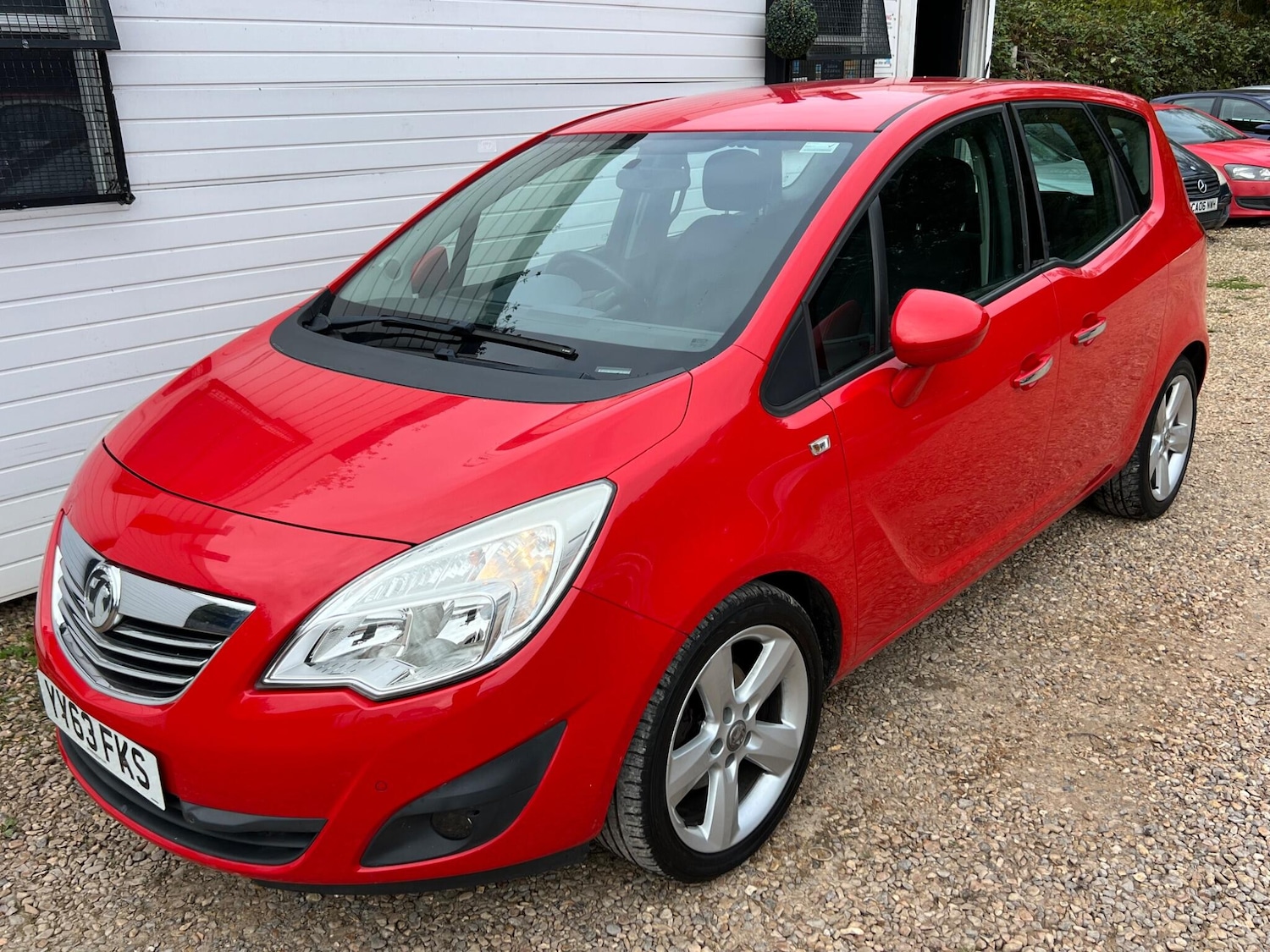 Used Vauxhall Meriva 2013 for sale - 76084526: Photo 2
