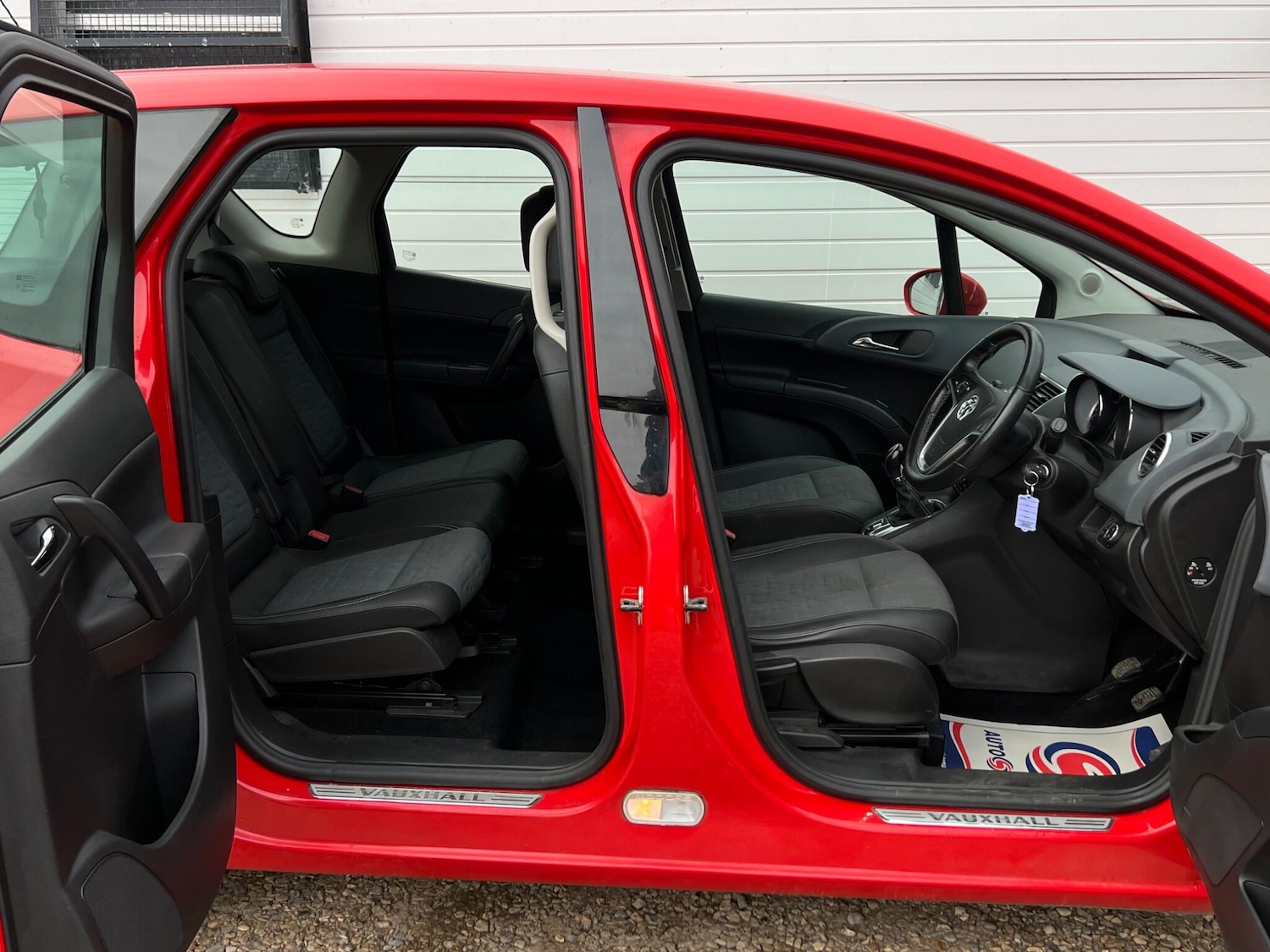 Used Vauxhall Meriva 2013 for sale - 76084526: Photo 22