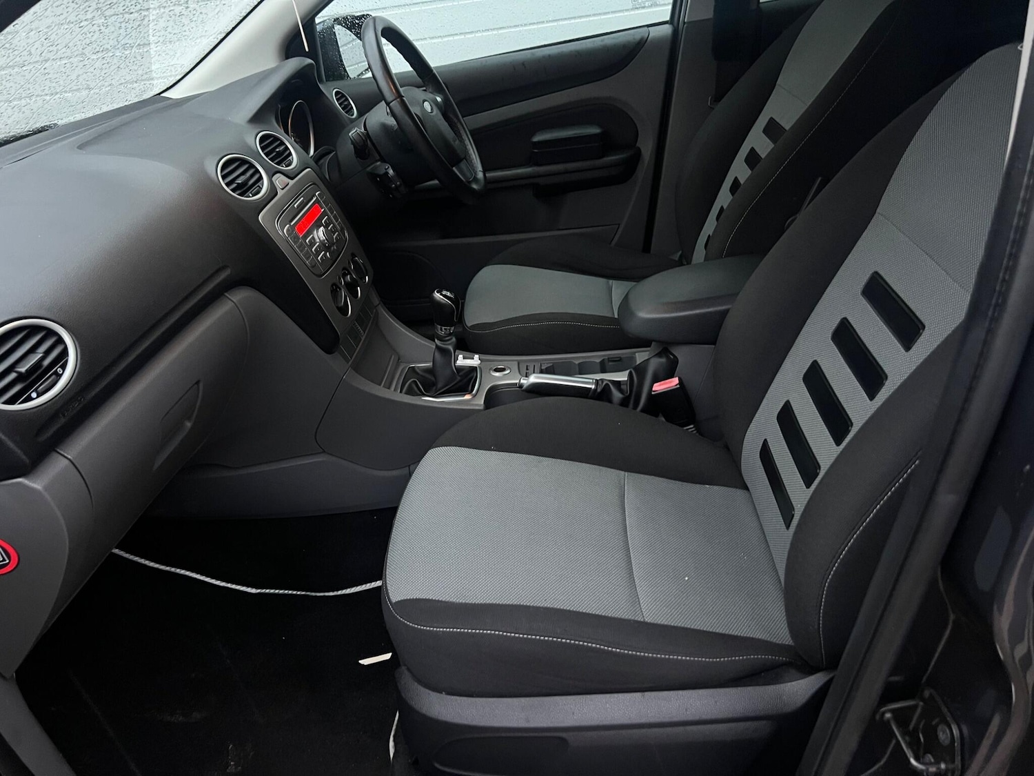 Used Ford Focus for sale - 76839895: Photo 6