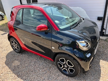 Used smart fortwo 2017 for sale - 75290329: Photo
