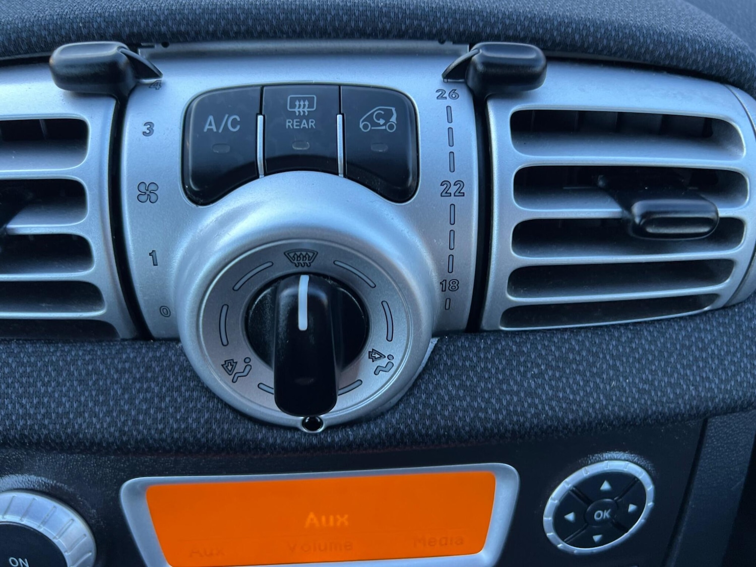 Used smart fortwo 2010 for sale - 77143238: Photo 9