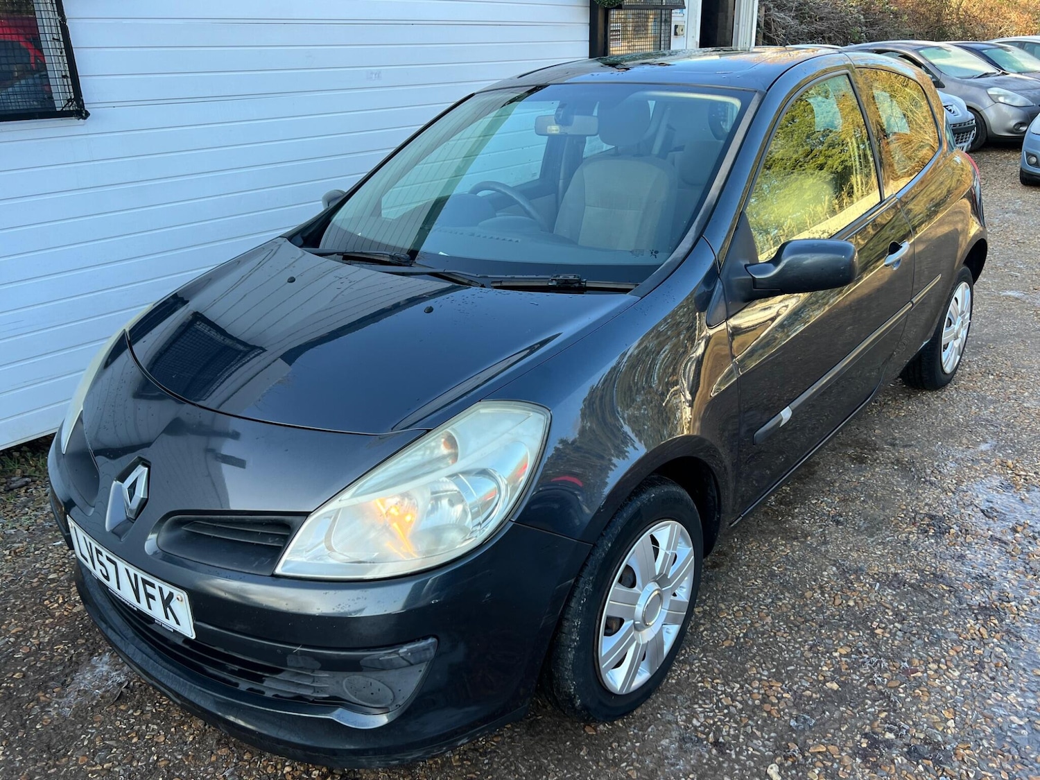 Used Renault Clio 2008 for sale - 77163311: Photo 2