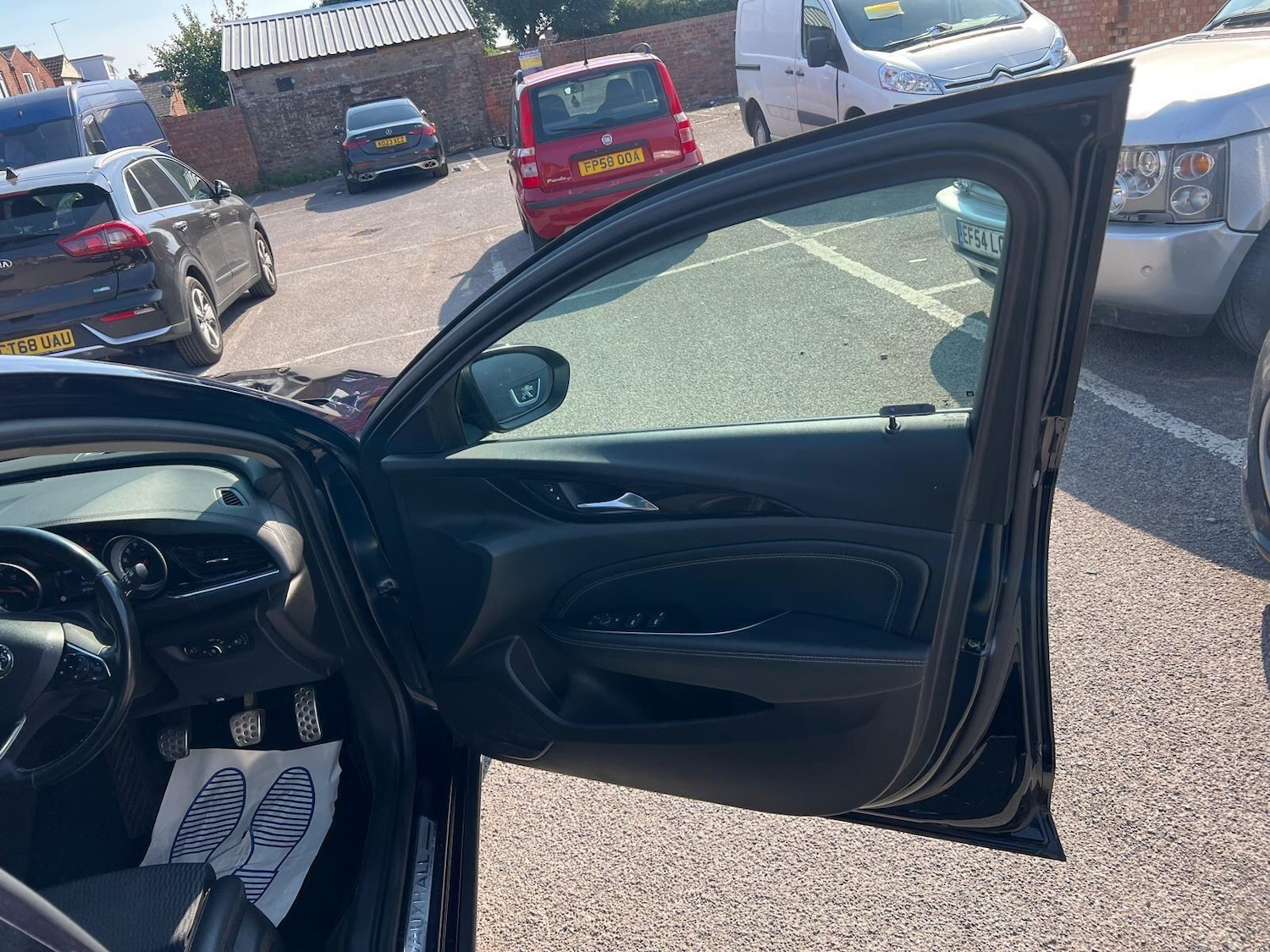 Used Vauxhall Insignia 2017 for sale - 76995996: Photo 30