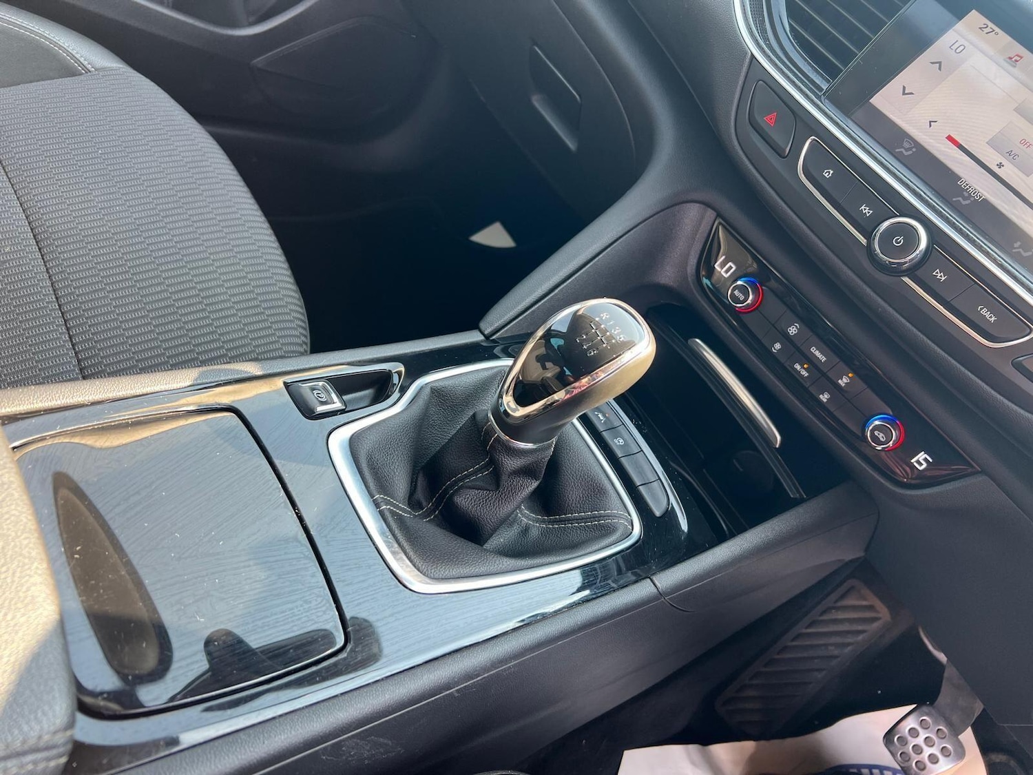 Used Vauxhall Insignia 2017 for sale - 76995996: Photo 36