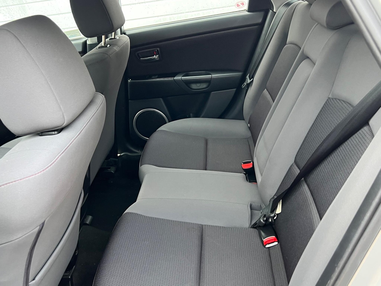 Used Mazda Mazda3 2008 for sale - 76742698: Photo 9