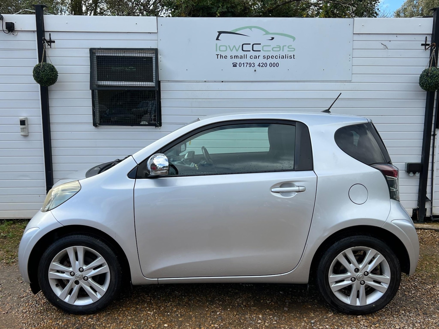 Used Toyota IQ 2010 for sale - 76912773: Photo 3