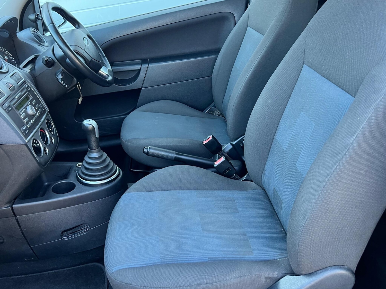 Used Ford Fiesta 2008 for sale - 76688869: Photo 16