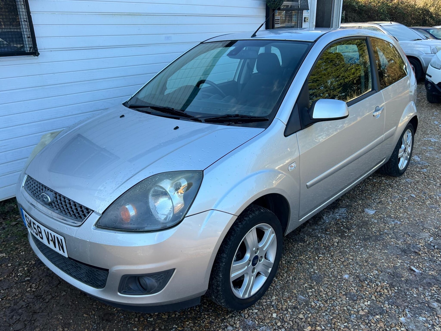 Used Ford Fiesta 2008 for sale - 76688869: Photo 2