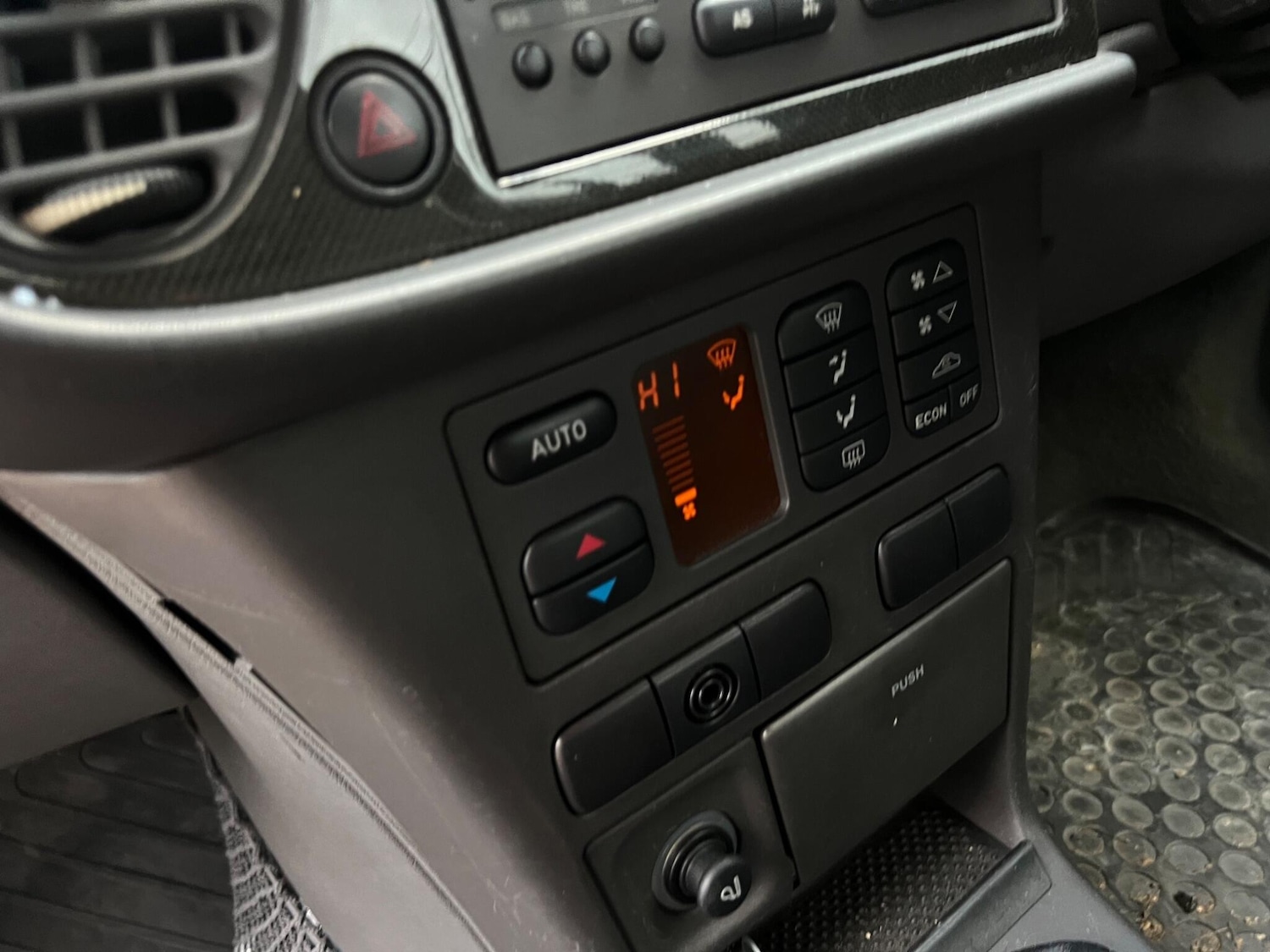 Used Saab 9-3 2002 for sale - 76742528: Photo 11