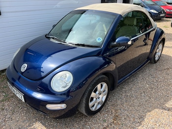 Used Volkswagen Beetle 2004 for sale - 75577975: Photo