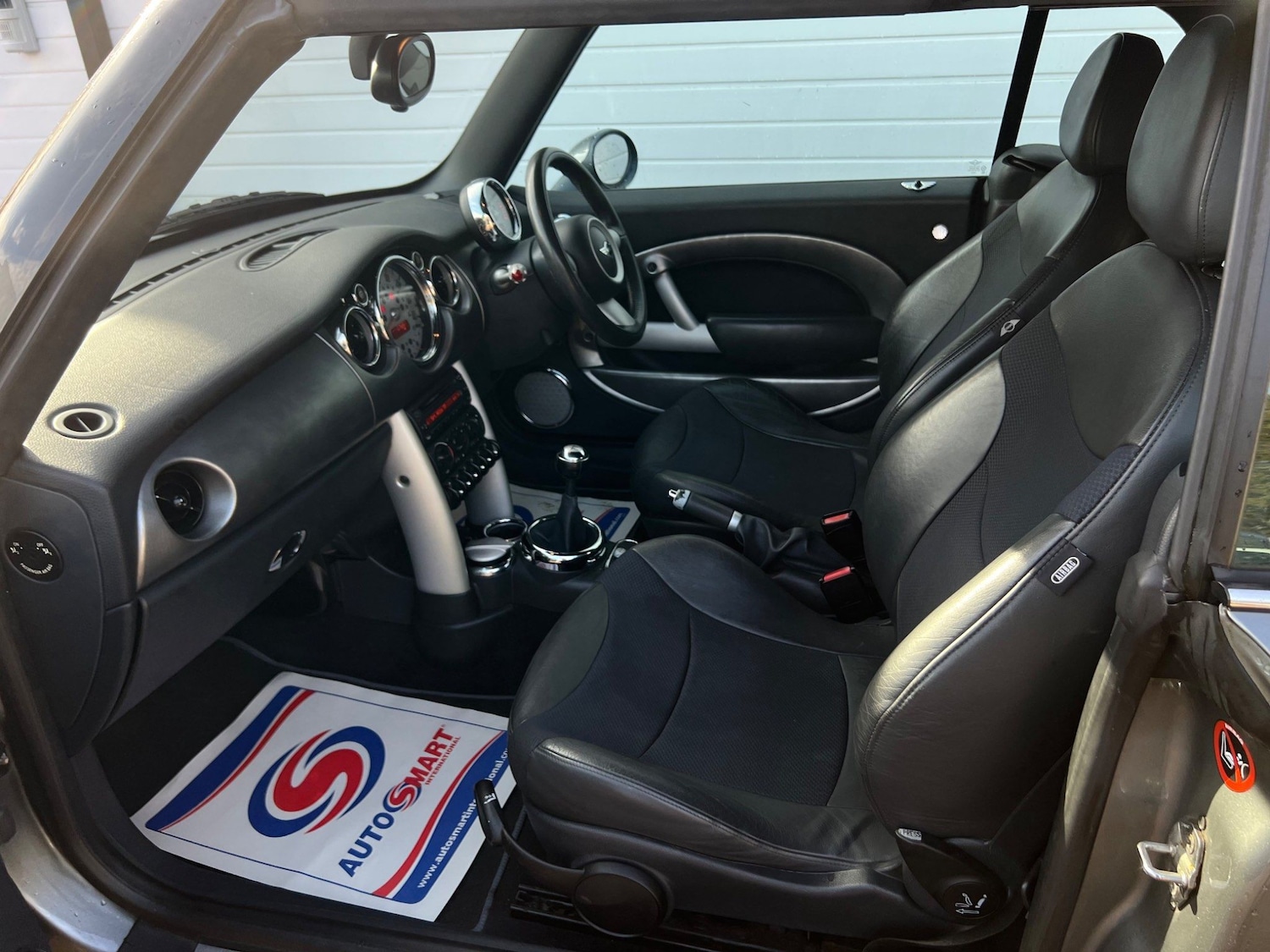 Used MINI Convertible 2007 for sale - 76152805: Photo 14