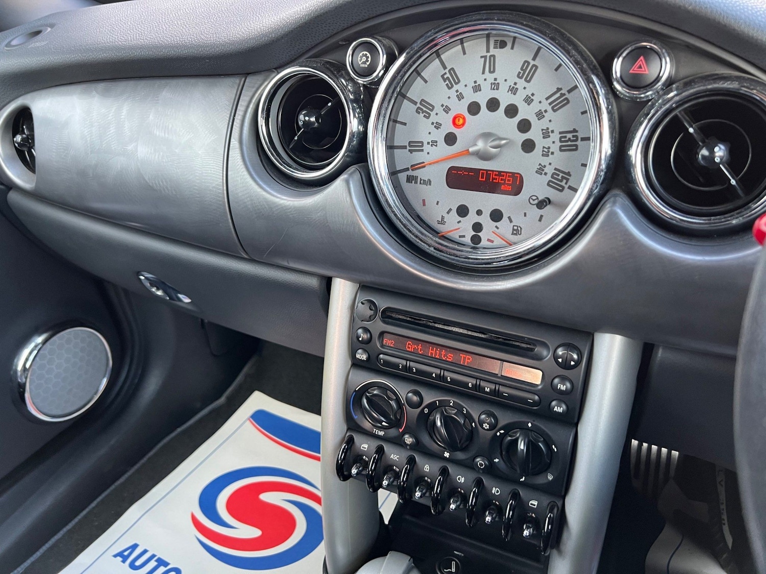 Used MINI Convertible 2007 for sale - 76152805: Photo 20