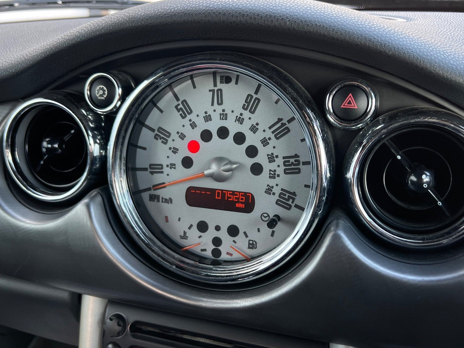 Used MINI Convertible 2007 for sale - 76152805: Photo 21